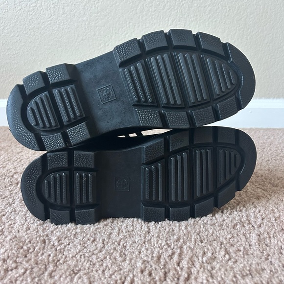 Dr. Martens Combs Boots - Picture 5 of 5